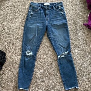 A&F super skinny ankle high rise jeans size 8
